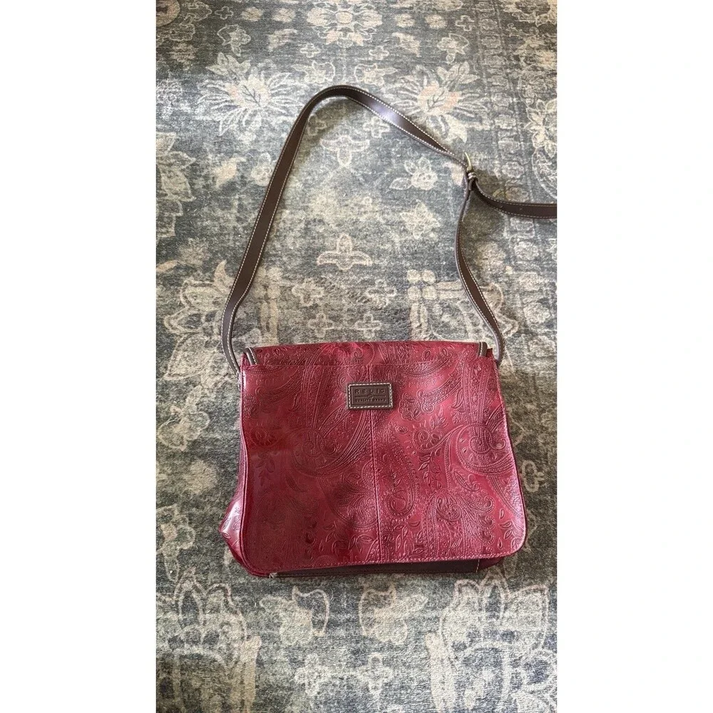 Relic Crossbody Purse Tooled Red Faux Leather Paisley Design Adjustable Strap